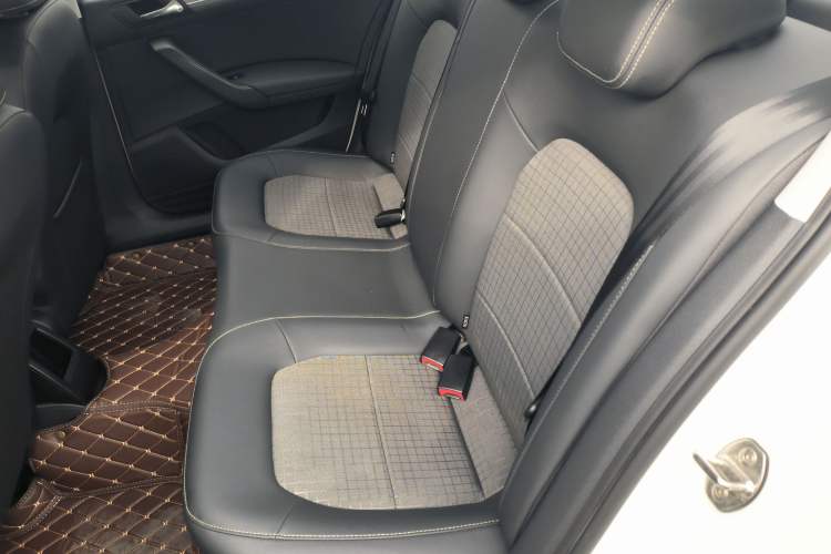 Used Volkswagen Santana 2016 1.6L Automatic Comfort Edition
