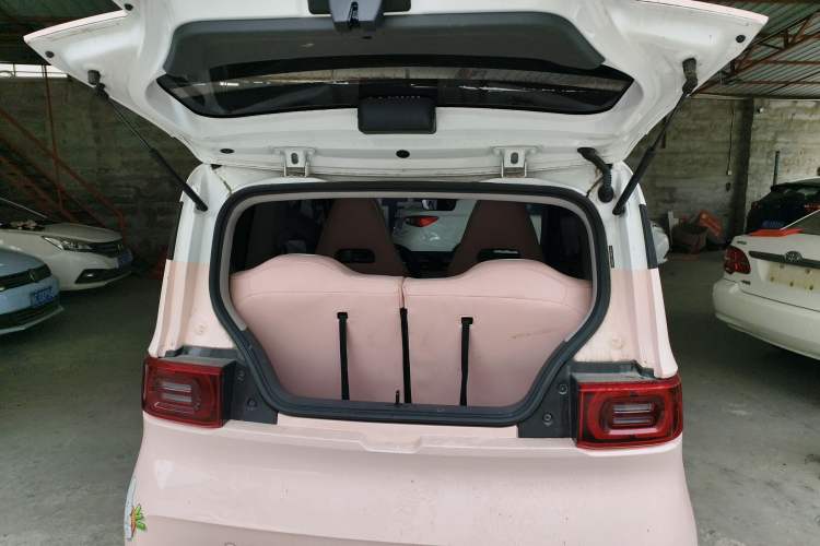 Used Wuling Hongguang MINIEV 2021 Macaron Premium Model – Lithium-NMC