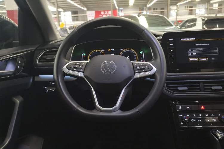 Used Volkswagen Tharu 2025 NewRui 300TSI Prestige Edition
