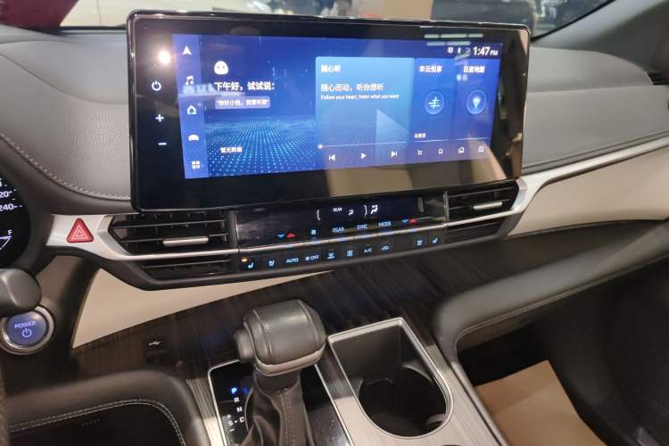 Used Toyota Sienna 2021 2.5L Hybrid Premium Edition
