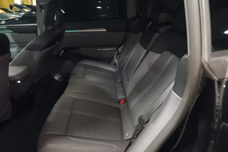 Used Zeekr 7X 2025 75 kWh Rear-Wheel Drive Intelligent Driving Version
