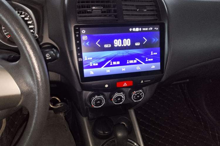 Used Mitsubishi ASX 2013 2.0L CVT Two-Wheel Drive Elite Edition