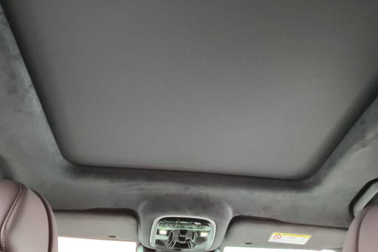 Used Chery Tiggo 9 2025 2.0T Dual-Clutch Two-Wheel Drive Luxury Edition 5 Seats