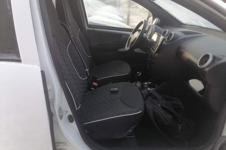 Used BYD F0 2015 1.0L AMT XuanKu Model
