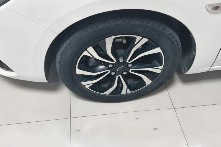 Used Chevrolet Monza 2019 RS 330T Automatic Comfort Edition China VI Standard