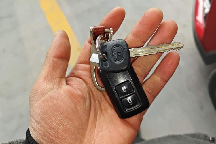 Used Toyota YARiS L 2022 X-Trail 1.5L CVT Leading PLUS Edition