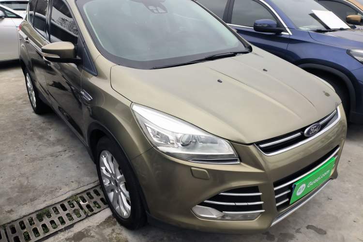 Used Ford Kuga 2015 2.0L GTDi Four-Wheel Drive Prestige Model
