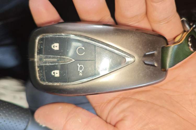 Used Changan UNI-V 2022 1.5T Prestige Version
