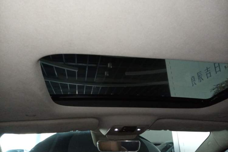 Used Denza D9 2022 DM-i 970 Four-Wheel Drive Flagship Model
