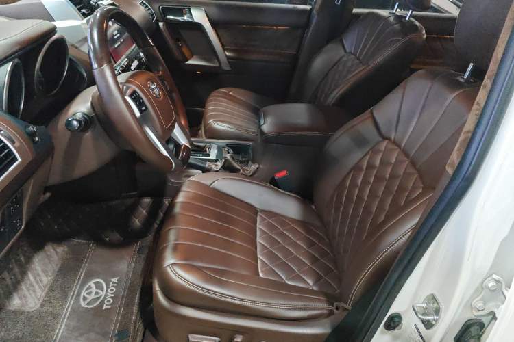 Used Toyota Prado 2016 3.5L Automatic TX-L
