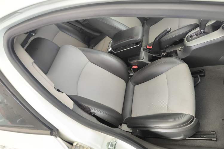 Used Chevrolet Cruze 2014 1.6L SL Millionth Anniversary Edition AT
