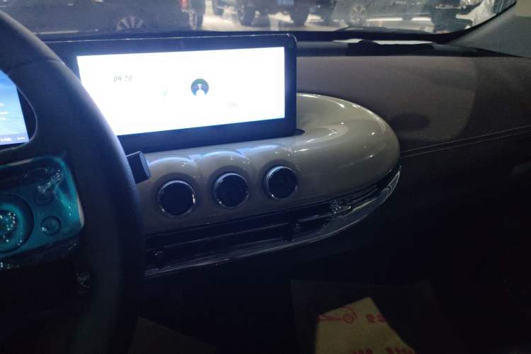 Used Wuling Bingo 2024 333 km Enjoyment Version
