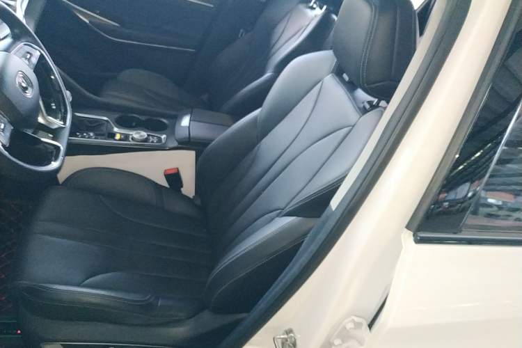 Used Changan CS75 PLUS 2020 1.5T Automatic Luxury Version
