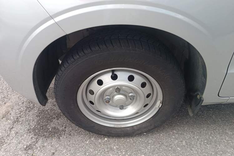 Used Wuling Hongguang V 2022 1.5L Jingqu Edition Electric-Assist LAR
