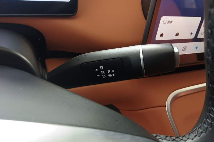 Used Leapmotor C16 2026 Extended-Range 280 LiDAR Zhizun Edition 6 Seats