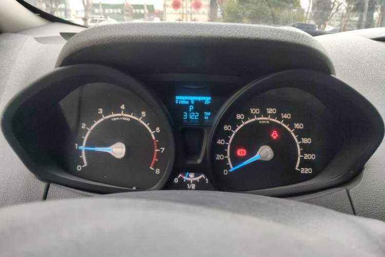 Used Ford EcoSport 2013 1.5L Automatic Fashion Model