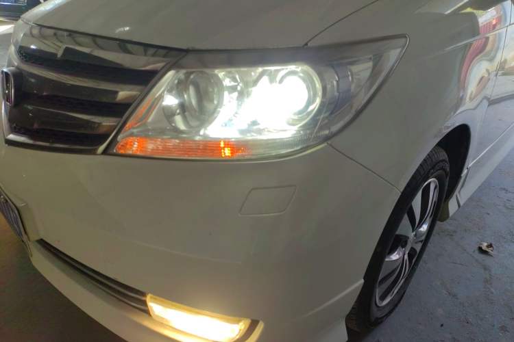 Used Honda Elysion 2015 2.4L VTi-S Prestige Edition
