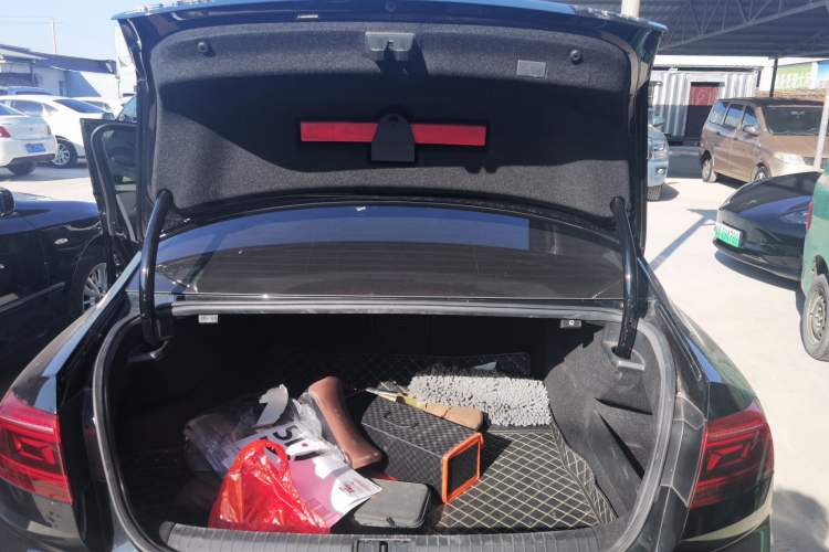 Used Volkswagen Magotan 2020 330TSI DSG Leading Model
