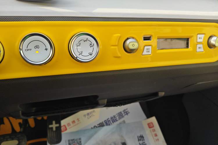 Used Wuling Hongguang MINIEV 2021 Macaron Fashion Model Lithium Iron Phosphate