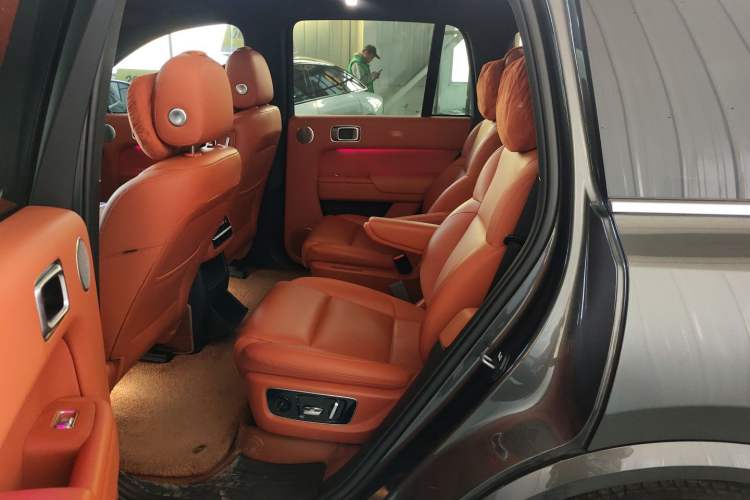 Used Li Auto L8 2023 Pro Model
