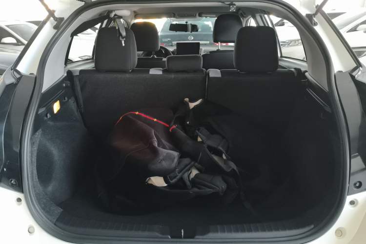 Used Toyota YARiS L 2020 X-Trail X 1.5L CVT Leading Edition