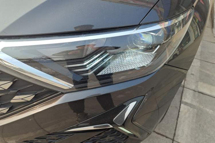 Used Jetta VS5 2023 280TSI Automatic Enjoyment Model
