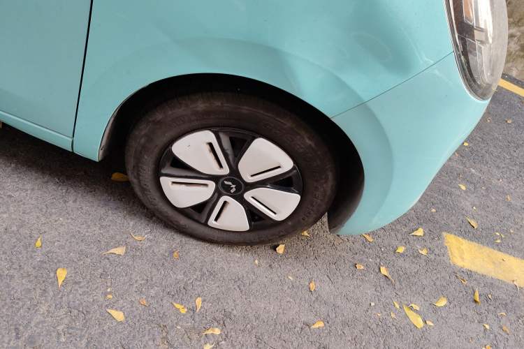 Used Wuling Hongguang MINIEV 2025 Four-Door Version Advanced Edition
