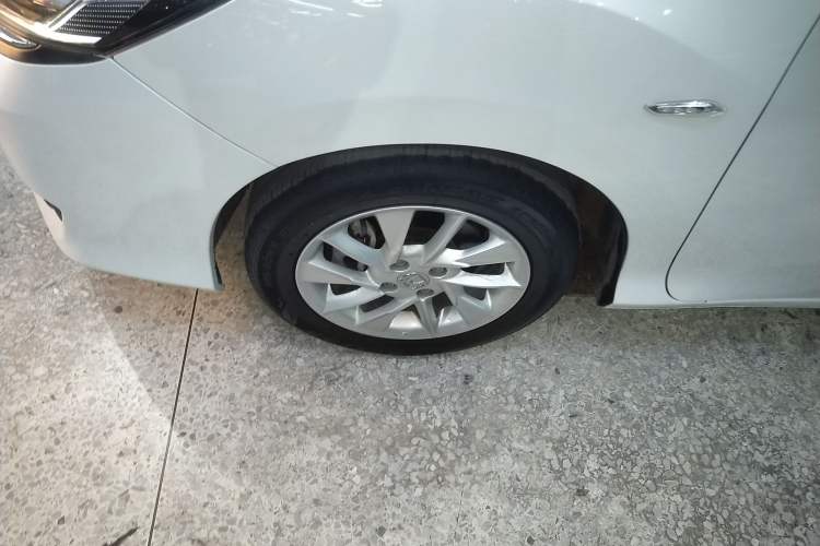 Used Honda Greiz 2016 1.5L CVT Classic Edition
