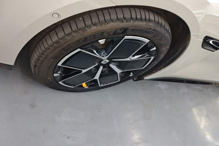 Used  SU7 2024 Rear-Drive Long-Range Intelligent Driving Version