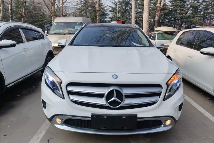 Used Mercedes-Benz GLA 2016 GLA 200 Fashion Model
