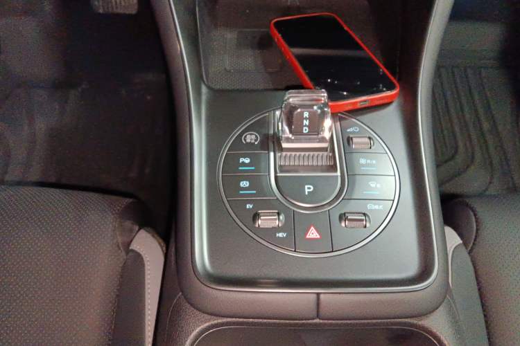 Used BYD Sealion 05 DM-i 2025 DM-i 115KM Flagship Model
