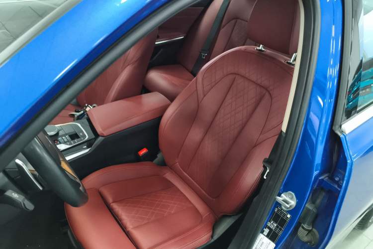 Used BMW 3 Series 2024 320i M Sport Package