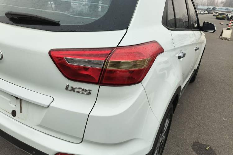 Used Hyundai ix25 2015 1.6L Automatic Two-Wheel Drive Smart GLS Trim