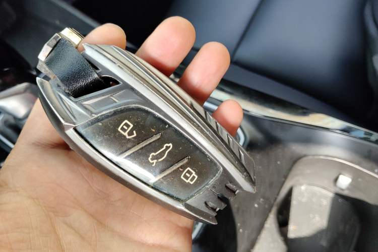 Used MG 5 2023 180 DVVT CVT Luxury Edition
