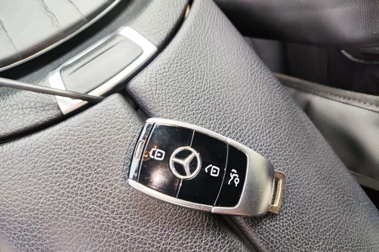 Used Mercedes-Benz E-Class 2019 E 300 Coupe
