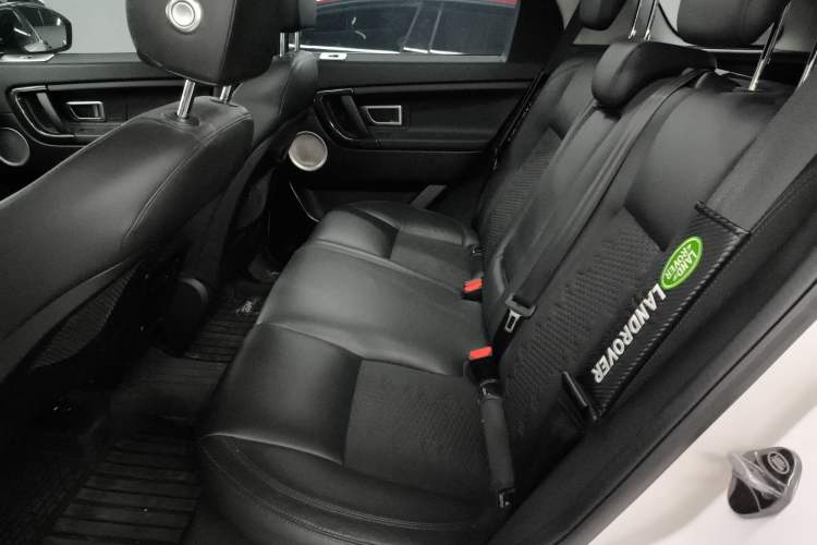 Used Land Rover Discovery Sport 2017 2.0T PURE
