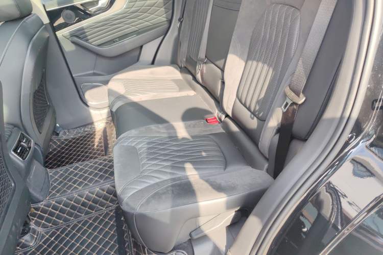Used Hongqi HS5 2022 Revised Version 2.0T Smart Connect Flagship Edition