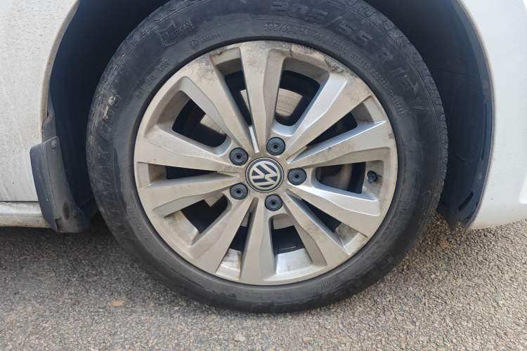 Used Volkswagen Golf Sportsvan 2016 230TSI Automatic Trend Edition