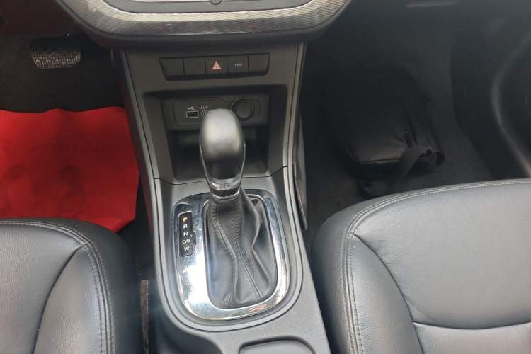 Used Roewe 360 2015 1.5L Automatic Luxury Edition
