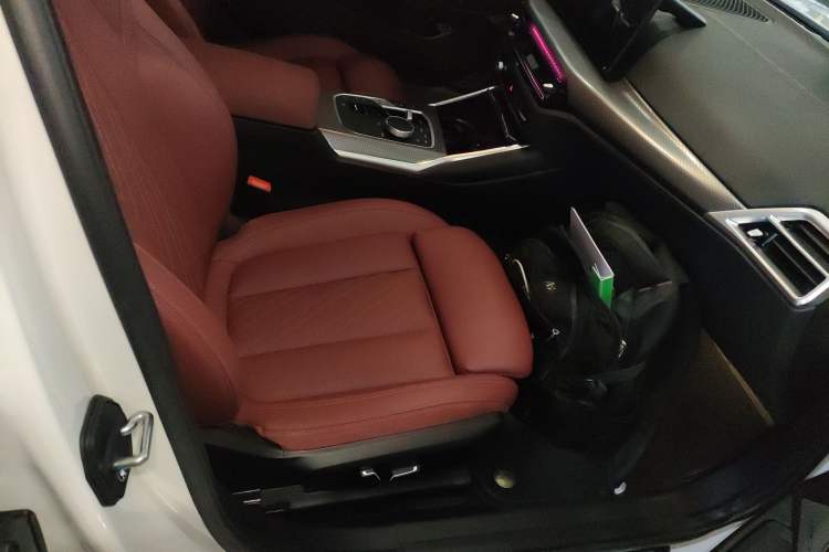 Used BMW 3 Series 2025 330Li M Sport Shadowline Package