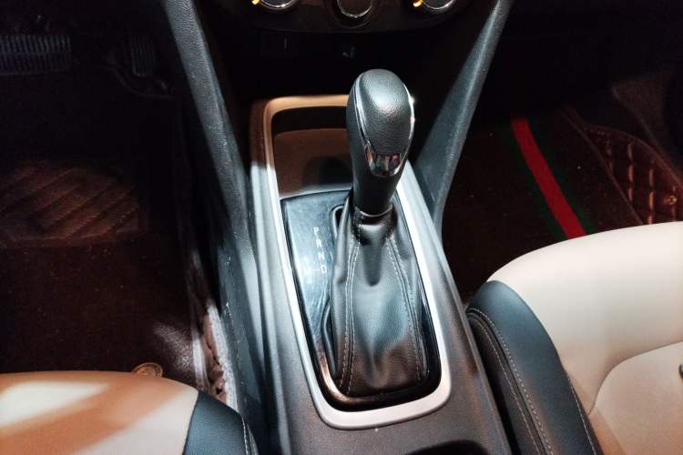 Used Chevrolet Monza 2022 320 Automatic Enjoyment Sunroof Version
