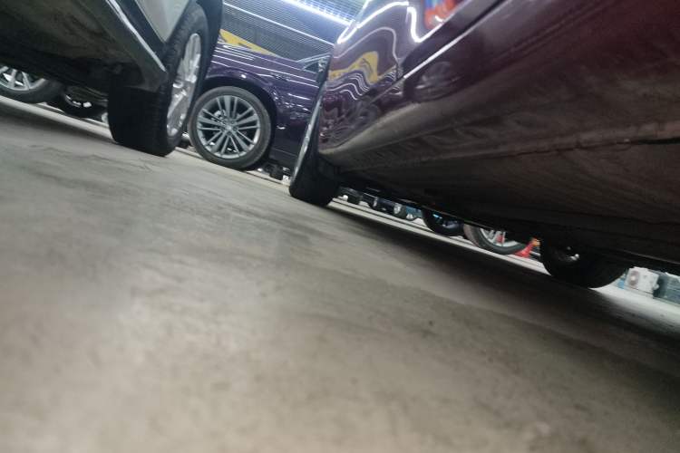 Used Nissan Tiida 2014 1.6L CVT Smart Model
