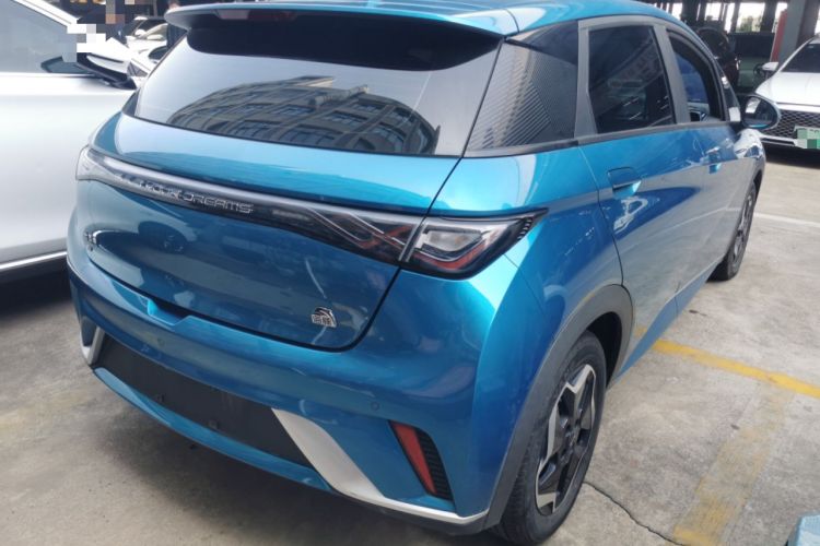 Used BYD Dolphin 2021 405 km Fashion Edition
