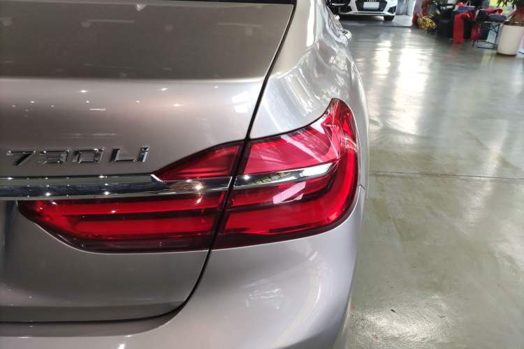 Used BMW 7 Series 2016 730Li Leading Model
