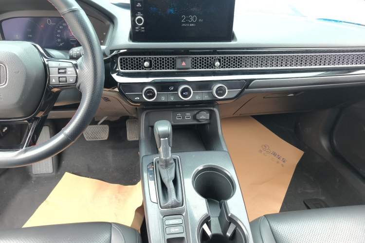 Used Honda Civic 2023 240TURBO CVT Dynamic Edition
