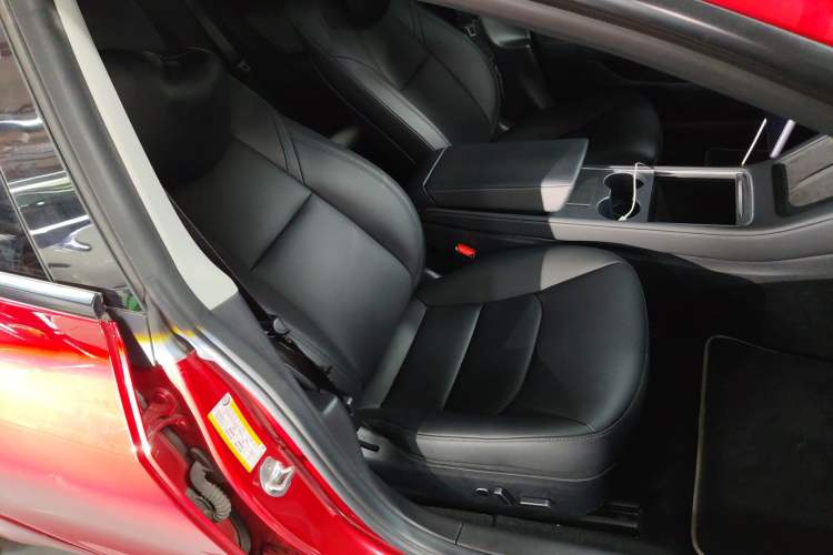 Used Tesla Model 3 2021 Standard Range Rear-Drive Upgraded Version
