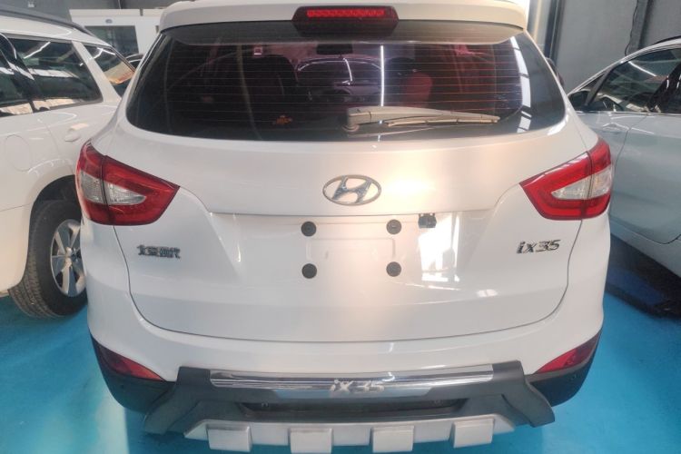 Used Hyundai ix35 2015 2.0L Automatic 2WD Smart Version China V Standard
