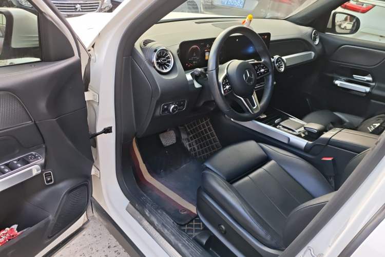 Used Mercedes-Benz GLB 2021 GLB 200 Dynamic Edition