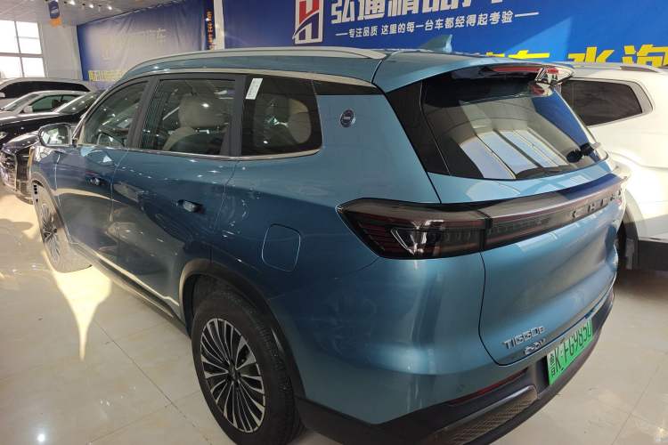 Used Chery Tiggo 8 PLUS C-DM 2025 1.5T 116 km Prestige Version 5 Seats