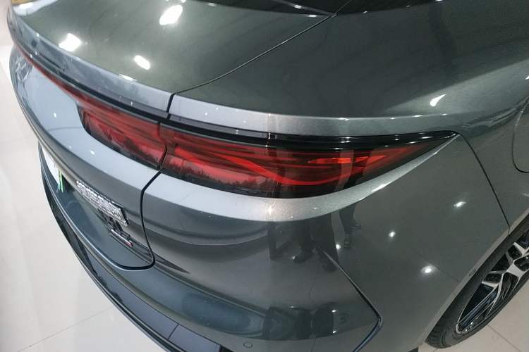 Used BYD Han L 2025 DM-p Four-Wheel-Drive LiDAR Flagship Model
